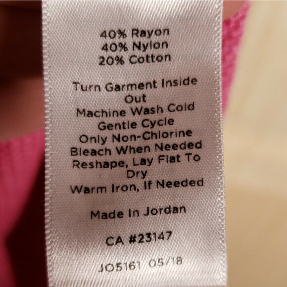 Talbots Petite Womens Pink Soft V Neck Sweater Medium - Picture 5 of 5